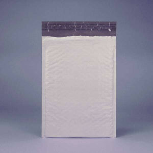 100 PCS 4 X 8 White Plastic Bubble Mailing Envelopes Water-resistant self-seal