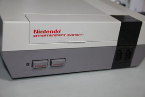 Nintendo NES System Console W/ Super Mario Bros 1, 2, 3  & Duck Hunt Collectible